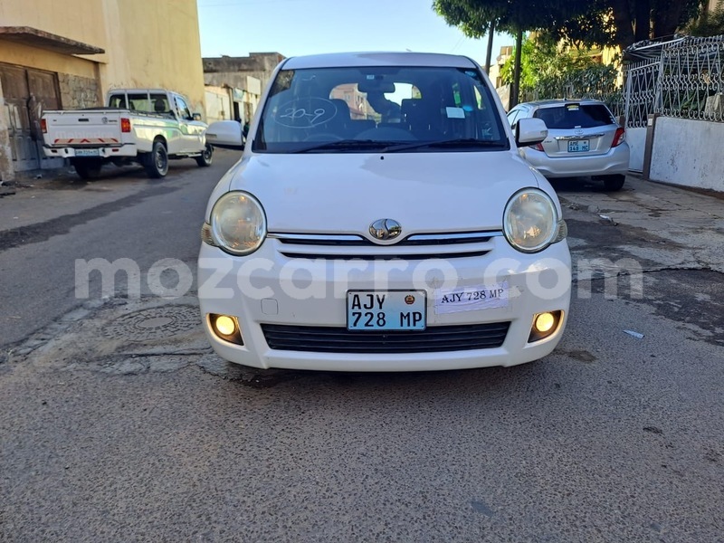 Big with watermark toyota sienta maputo maputo 24142