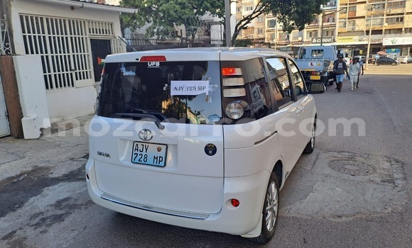Comprar Novo Toyota Sienta Branco Carro em Maputo em Maputo Comprar Novo Toyota Sienta Branco Carro em Maputo em Maputo