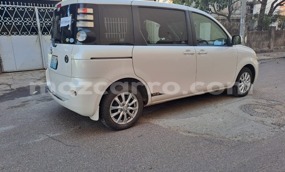 Comprar Novo Toyota Sienta Branco Carro em Maputo em Maputo Comprar Novo Toyota Sienta Branco Carro em Maputo em Maputo