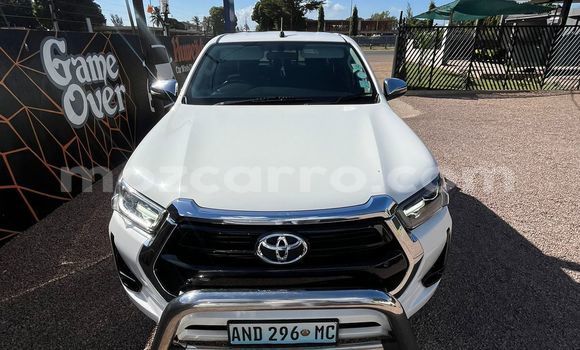 Nunua Mpya Toyota Hilux Nyeupe Gari ndani ya Maputo nchini Maputo Nunua Mpya Toyota Hilux Nyeupe Gari ndani ya Maputo nchini Maputo