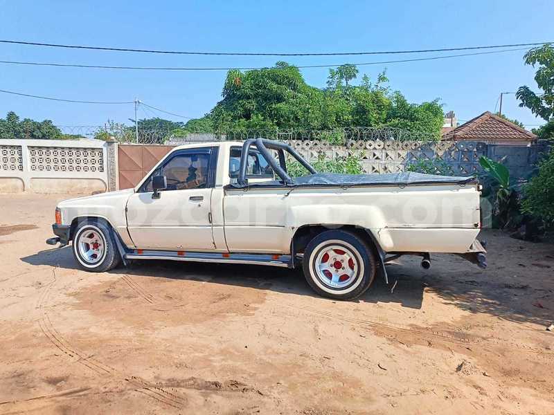 Big with watermark toyota hilux maputo maputo 24151