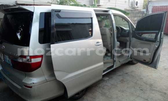 Comprar Usado Toyota Alphard Prata Carro em Maputo em Maputo Comprar Usado Toyota Alphard Prata Carro em Maputo em Maputo