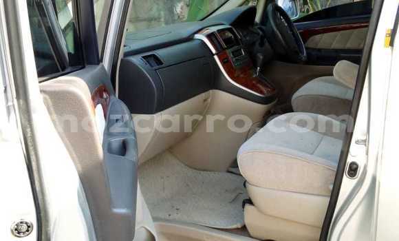 Comprar Usado Toyota Alphard Prata Carro em Maputo em Maputo Comprar Usado Toyota Alphard Prata Carro em Maputo em Maputo