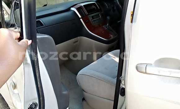 Comprar Usado Toyota Alphard Prata Carro em Maputo em Maputo Comprar Usado Toyota Alphard Prata Carro em Maputo em Maputo