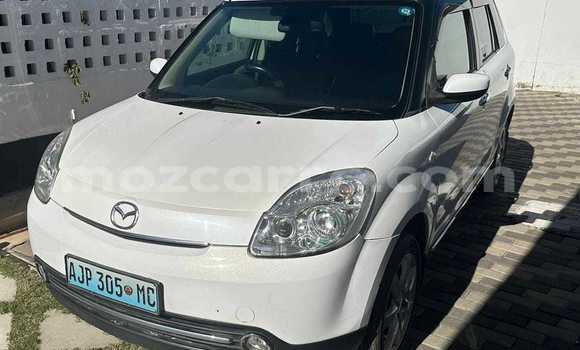 Nunua Ilio tumika Mazda Verisa Nyeupe Gari ndani ya Maputo nchini Maputo