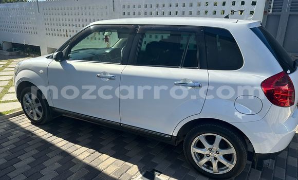 Comprar Usado Mazda Verisa Branco Carro em Maputo em Maputo Comprar Usado Mazda Verisa Branco Carro em Maputo em Maputo