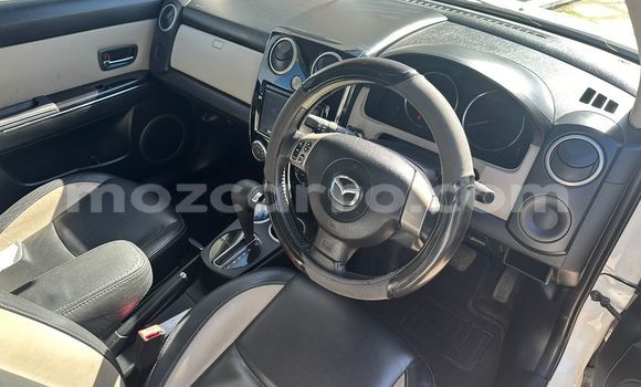 Comprar Usado Mazda Verisa Branco Carro em Maputo em Maputo Comprar Usado Mazda Verisa Branco Carro em Maputo em Maputo