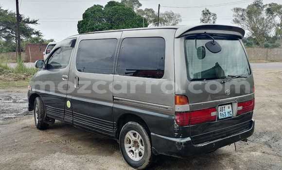 Comprar Usado Toyota Granvia De outros Carro em Maputo em Maputo Comprar Usado Toyota Granvia De outros Carro em Maputo em Maputo