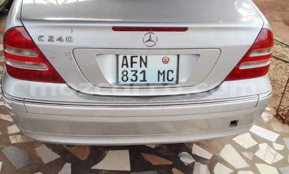 Comprar Usado Mercedes-Benz C-Classe Prata Carro em Maputo em Maputo Comprar Usado Mercedes-Benz C-Classe Prata Carro em Maputo em Maputo