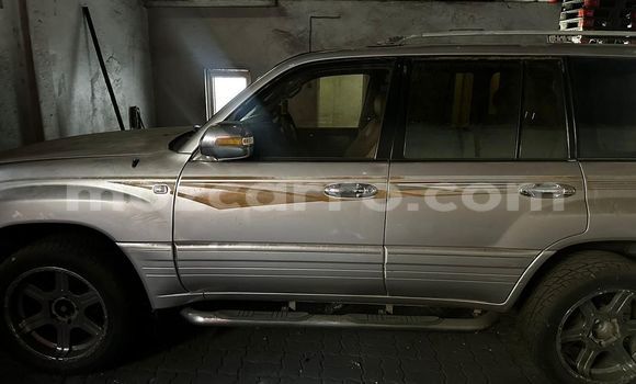 Tenga Tsaru Toyota Land Cruiser Zvimwe Mota in Maputo in Maputo Tenga Tsaru Toyota Land Cruiser Zvimwe Mota in Maputo in Maputo