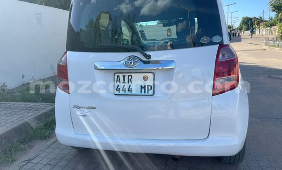 Buy Used Toyota Ractis White Car in Maputo in Maputo Buy Used Toyota Ractis White Car in Maputo in Maputo