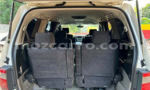 Buy Used Toyota Alphard White Car in Maputo in Maputo Buy Used Toyota Alphard White Car in Maputo in Maputo