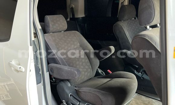 Buy Used Toyota Alphard White Car in Maputo in Maputo Buy Used Toyota Alphard White Car in Maputo in Maputo