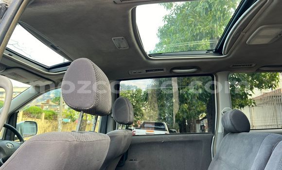 Nunua Ilio tumika Toyota Noah Fedha Gari ndani ya Maputo nchini Maputo Nunua Ilio tumika Toyota Noah Fedha Gari ndani ya Maputo nchini Maputo