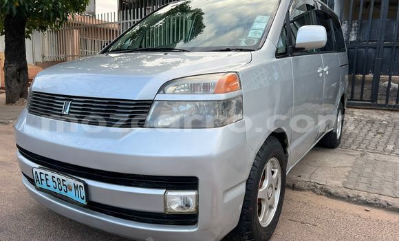 Nunua Ilio tumika Toyota Noah Fedha Gari ndani ya Maputo nchini Maputo Nunua Ilio tumika Toyota Noah Fedha Gari ndani ya Maputo nchini Maputo