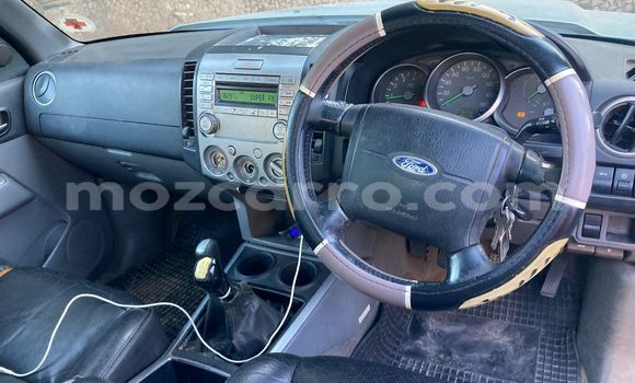 Nunua Ilio tumika Ford Ranger Bluu Gari ndani ya Maputo nchini Maputo Nunua Ilio tumika Ford Ranger Bluu Gari ndani ya Maputo nchini Maputo