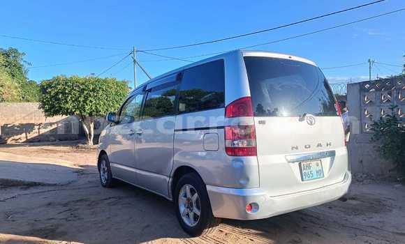 Buy Used Toyota Noah Silver Car in Maputo in Maputo Buy Used Toyota Noah Silver Car in Maputo in Maputo