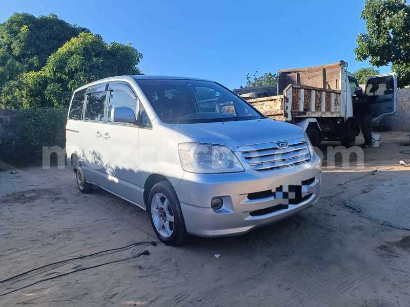 Big with watermark toyota noah maputo maputo 24173