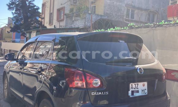 Nunua Ilio tumika Nissan Dualis Nyeusi Gari ndani ya Maputo nchini Maputo Nunua Ilio tumika Nissan Dualis Nyeusi Gari ndani ya Maputo nchini Maputo