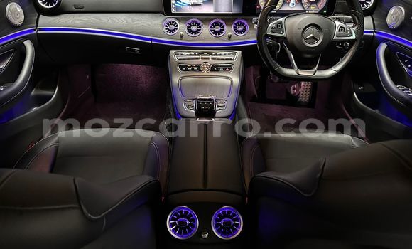 Comprar Novo Mercedes-Benz E200 Prata Carro em Maputo em Maputo Comprar Novo Mercedes-Benz E200 Prata Carro em Maputo em Maputo
