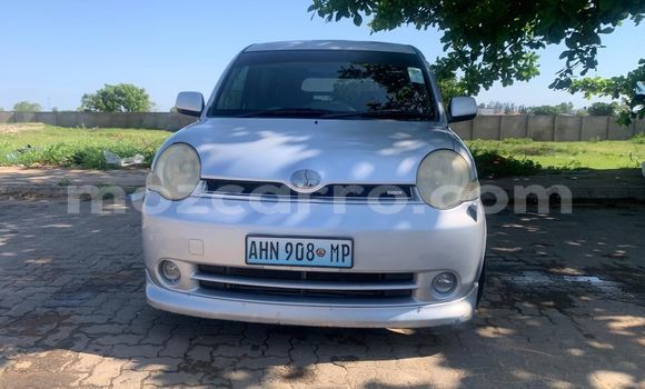Buy Used Toyota Sienta Silver Car in Maputo in Maputo Buy Used Toyota Sienta Silver Car in Maputo in Maputo
