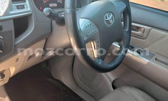 Tenga Tsaru Toyota Hilux Zvimwe Mota in Maputo in Maputo Tenga Tsaru Toyota Hilux Zvimwe Mota in Maputo in Maputo