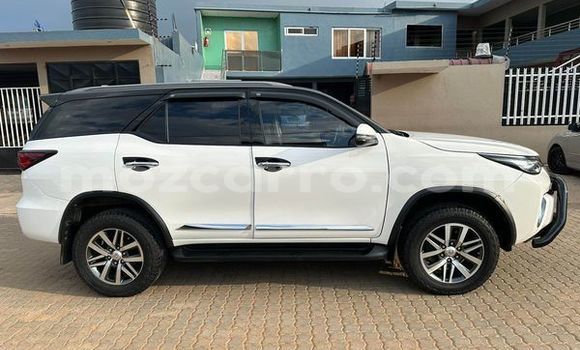 Tenga Tsaru Toyota Fortuner Zvimwe Mota in Maputo in Maputo