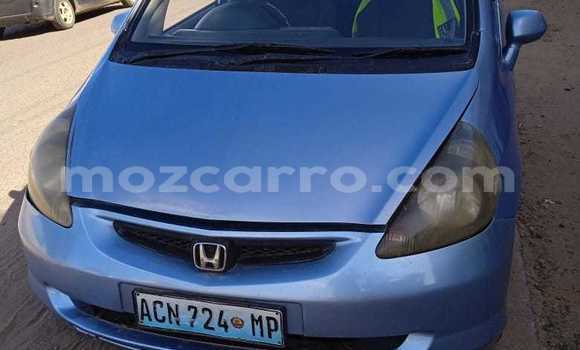 Nunua Ilio tumika Honda Fit Bluu Gari ndani ya Maputo nchini Maputo