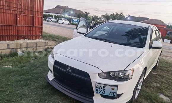 Tenga Tsaru Mitsubishi Lancer Zvimwe Mota in Maputo in Maputo Tenga Tsaru Mitsubishi Lancer Zvimwe Mota in Maputo in Maputo