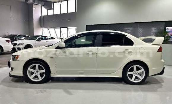 Tenga Tsaru Mitsubishi Lancer Zvimwe Mota in Maputo in Maputo Tenga Tsaru Mitsubishi Lancer Zvimwe Mota in Maputo in Maputo