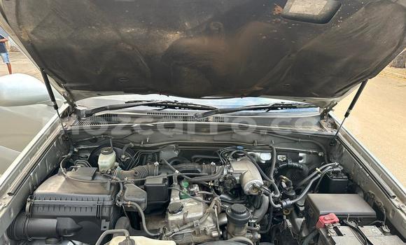 Nunua Ilio tumika Toyota Land Cruiser Prado Fedha Gari ndani ya Maputo nchini Maputo Nunua Ilio tumika Toyota Land Cruiser Prado Fedha Gari ndani ya Maputo nchini Maputo