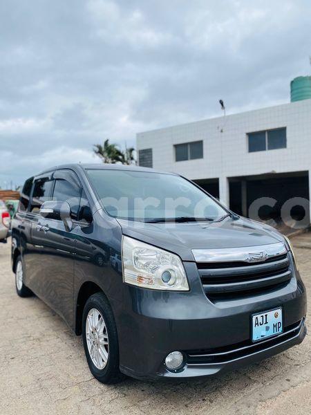 Big with watermark toyota noah maputo maputo 24247