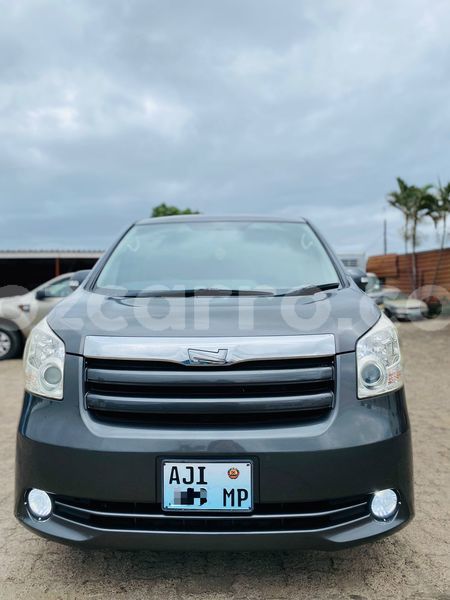 Big with watermark toyota noah maputo maputo 24247