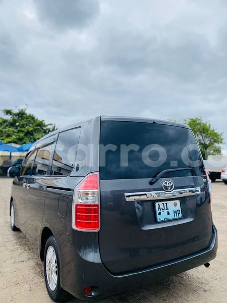 Big with watermark toyota noah maputo maputo 24247