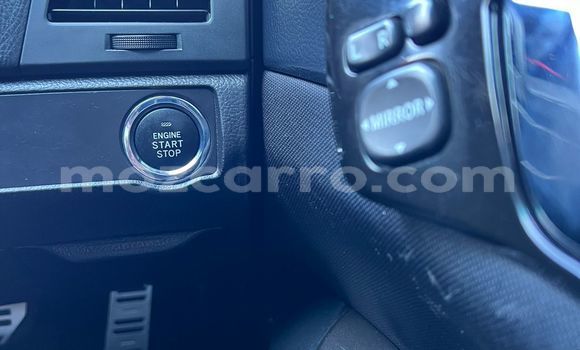 Comprar Usado Toyota Mark X Preto Carro em Maputo em Maputo Comprar Usado Toyota Mark X Preto Carro em Maputo em Maputo