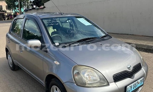 Buy Used Toyota Vitz Other Car in Búzi in Sofala