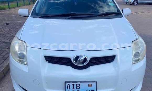Comprar Usado Toyota Auris Branco Carro em Bela Vista em Maputo Comprar Usado Toyota Auris Branco Carro em Bela Vista em Maputo