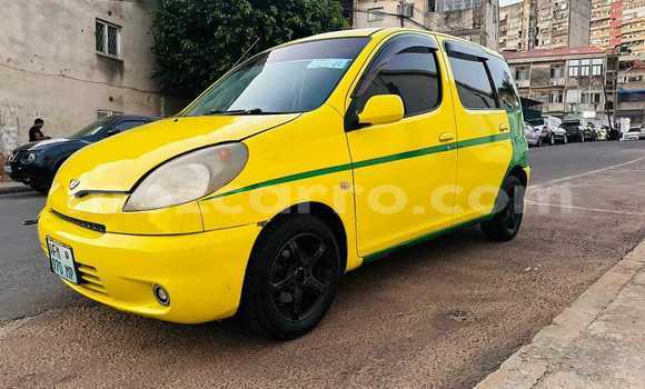 Comprar Usado Toyota FunCargo De outros Carro em Bela Vista em Maputo