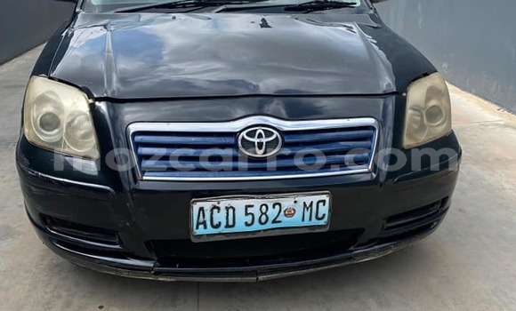 Tenga Tsaru Toyota Avensis Nhema Mota in Beira in Sofala