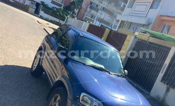 Buy Used Toyota RAV4 Blue Car in Maputo in Maputo Buy Used Toyota RAV4 Blue Car in Maputo in Maputo