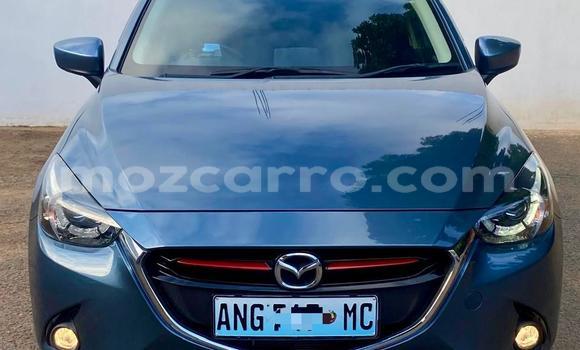 Comprar Usado Mazda Demio Azul Carro em Maputo em Maputo