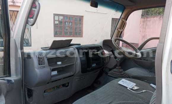 Buy Used Hino 300 Series Other Truck in Maputo in Maputo Buy Used Hino 300 Series Other Truck in Maputo in Maputo