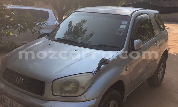 Comprar Usado Toyota RAV4 Prata Carro em Maputo em Maputo