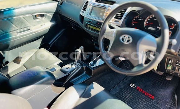 Buy Used Toyota Hilux White Car in Beira in Sofala Buy Used Toyota Hilux White Car in Beira in Sofala