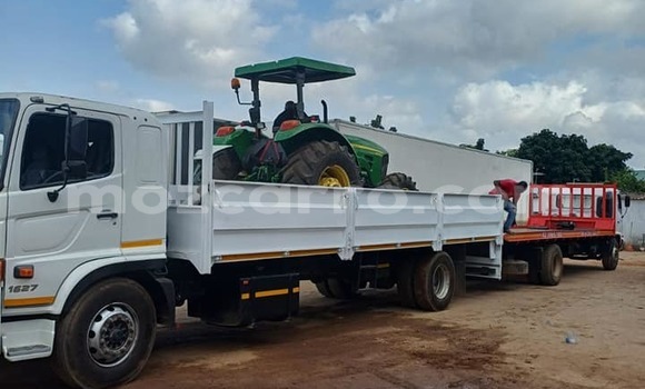 Buy Used Hino 300 Series White Truck in Beira in Sofala Buy Used Hino 300 Series White Truck in Beira in Sofala