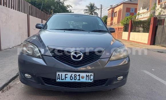 Buy Used Mazda Axela Black Car in Boane in Maputo