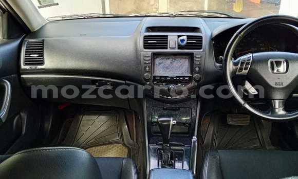 Comprar Usado Honda Accord Branco Carro em Maputo em Maputo Comprar Usado Honda Accord Branco Carro em Maputo em Maputo