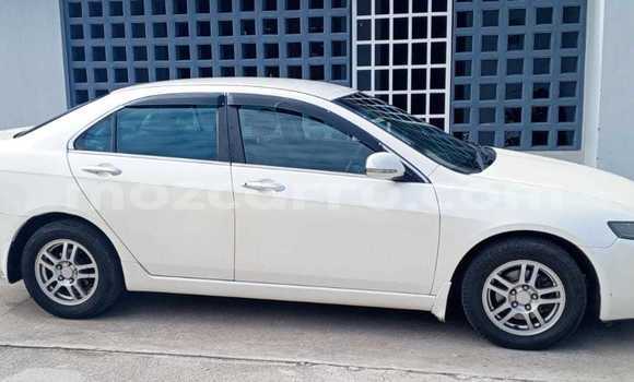 Comprar Usado Honda Accord Branco Carro em Maputo em Maputo Comprar Usado Honda Accord Branco Carro em Maputo em Maputo