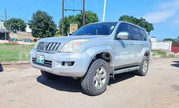 Comprar Usado Toyota Land Cruiser Prado Prata Carro em Maputo em Maputo Comprar Usado Toyota Land Cruiser Prado Prata Carro em Maputo em Maputo