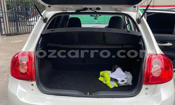 Comprar Usado Toyota Auris Branco Carro em Maputo em Maputo Comprar Usado Toyota Auris Branco Carro em Maputo em Maputo